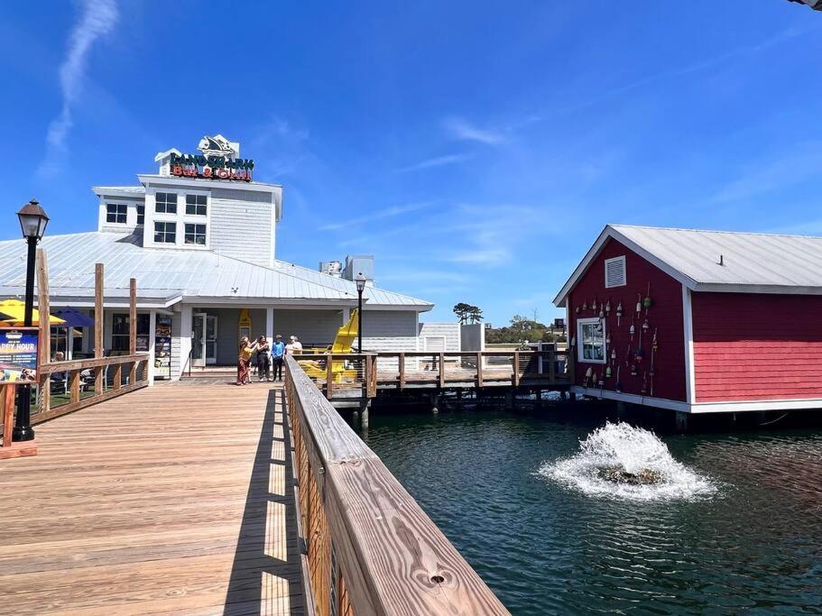 Walk To The Beach-Sleeps 10 And Golfcart Myrtle Beach Dış mekan fotoğraf