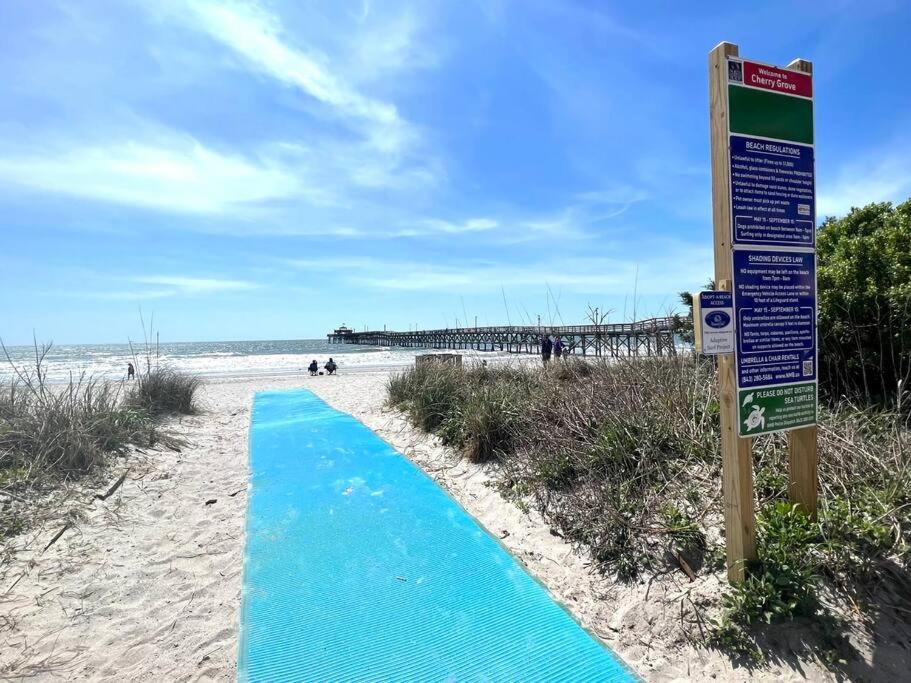 Walk To The Beach-Sleeps 10 And Golfcart Myrtle Beach Dış mekan fotoğraf