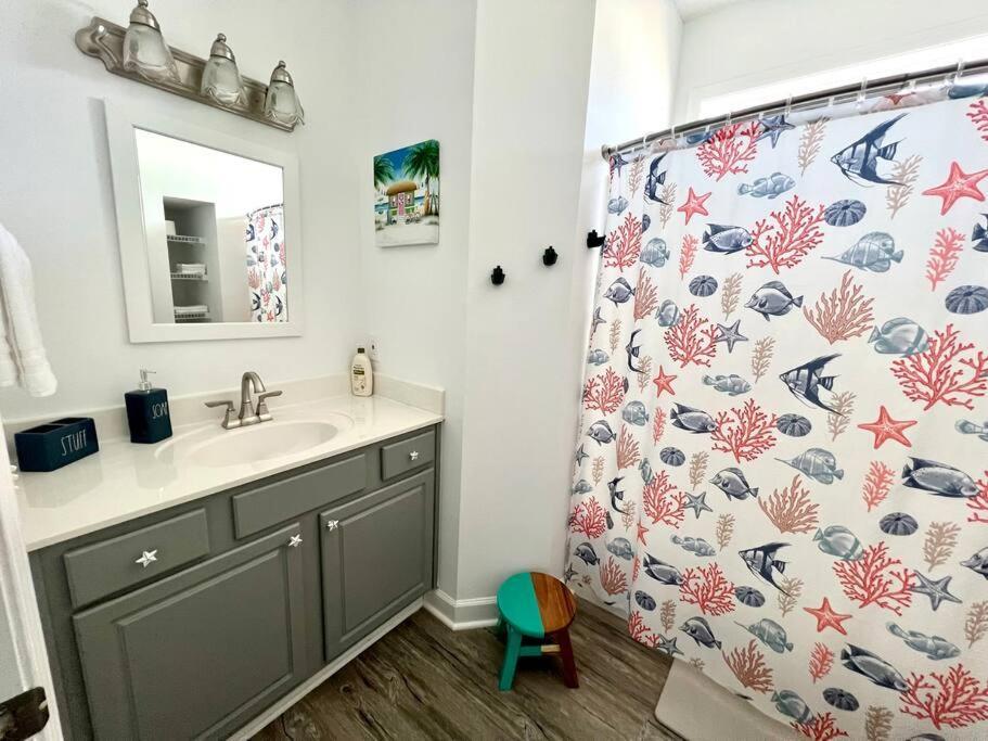 Walk To The Beach-Sleeps 10 And Golfcart Myrtle Beach Dış mekan fotoğraf